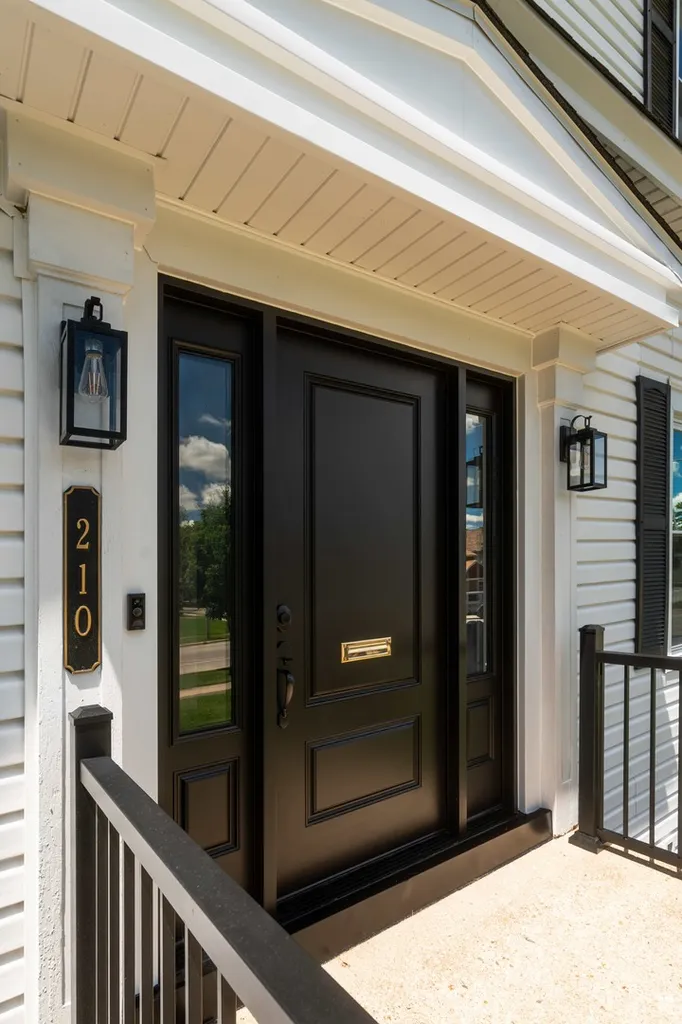 210 South Grace Street Lombard IL 60148