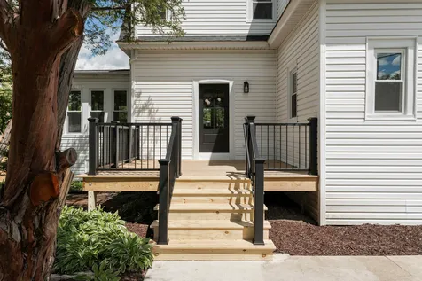 210 South Grace Street Lombard IL 60148