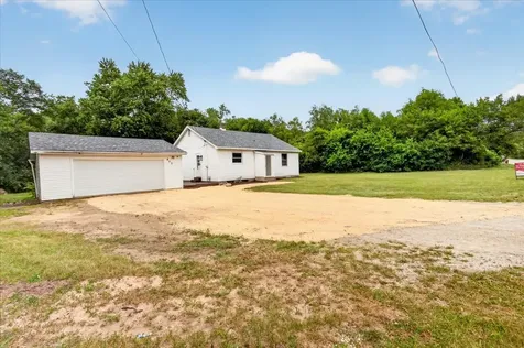 802 Darwin Drive Machesney Park IL 61115