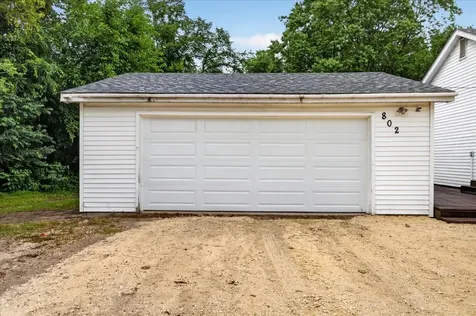 802 Darwin Drive Machesney Park IL 61115
