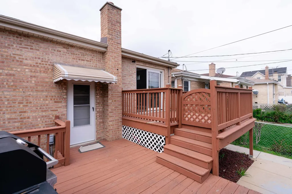 7753 West Forest Preserve Avenue Chicago IL 60634