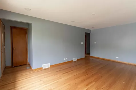 7753 West Forest Preserve Avenue Chicago IL 60634