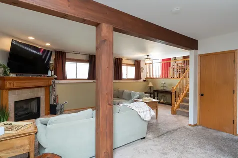 1221 Glen Mor Drive Shorewood IL 60404