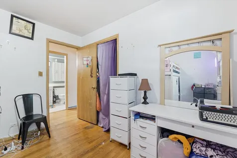 15342 Dobson Avenue South Holland IL 60473