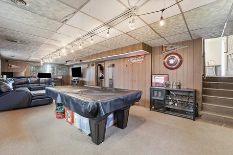 15342 Dobson Avenue South Holland IL 60473