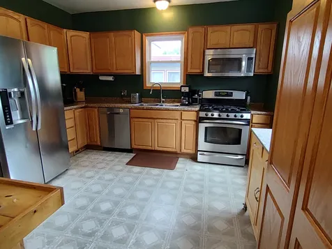 915 Julien Street Belvidere IL 61008