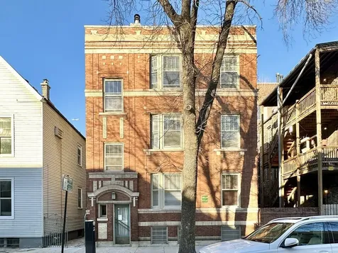 1406 West Cornelia Avenue Chicago IL 60657