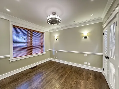 1406 West Cornelia Avenue Chicago IL 60657