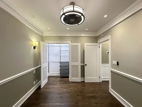 1406 West Cornelia Avenue Chicago IL 60657