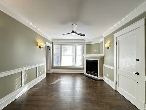 1406 West Cornelia Avenue Chicago IL 60657