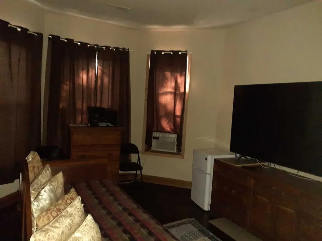 5514 South Winchester Avenue Chicago IL 60636