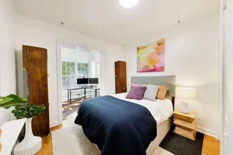 6160 North Winthrop Avenue Chicago IL 60660