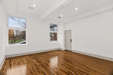 2028 North Oakley Avenue Chicago IL 60647
