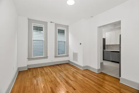 2028 North Oakley Avenue Chicago IL 60647