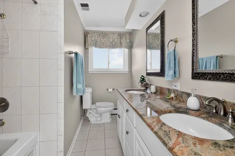 540 West Potter Street Wood Dale IL 60191