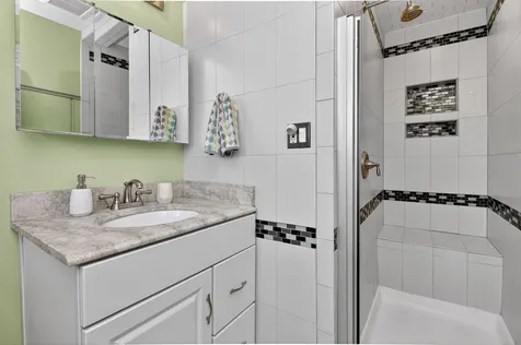 540 West Potter Street Wood Dale IL 60191