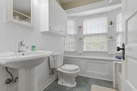 2114 Cedar Road Homewood IL 60430
