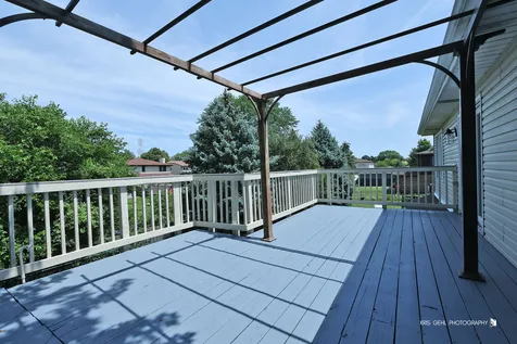 1000 East Ardyce Lane Mount Prospect IL 60056