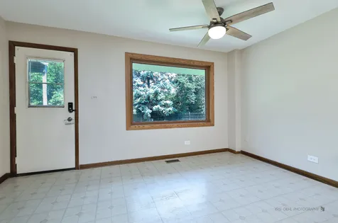 1000 East Ardyce Lane Mount Prospect IL 60056