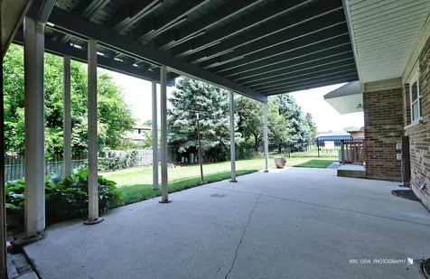 1000 East Ardyce Lane Mount Prospect IL 60056