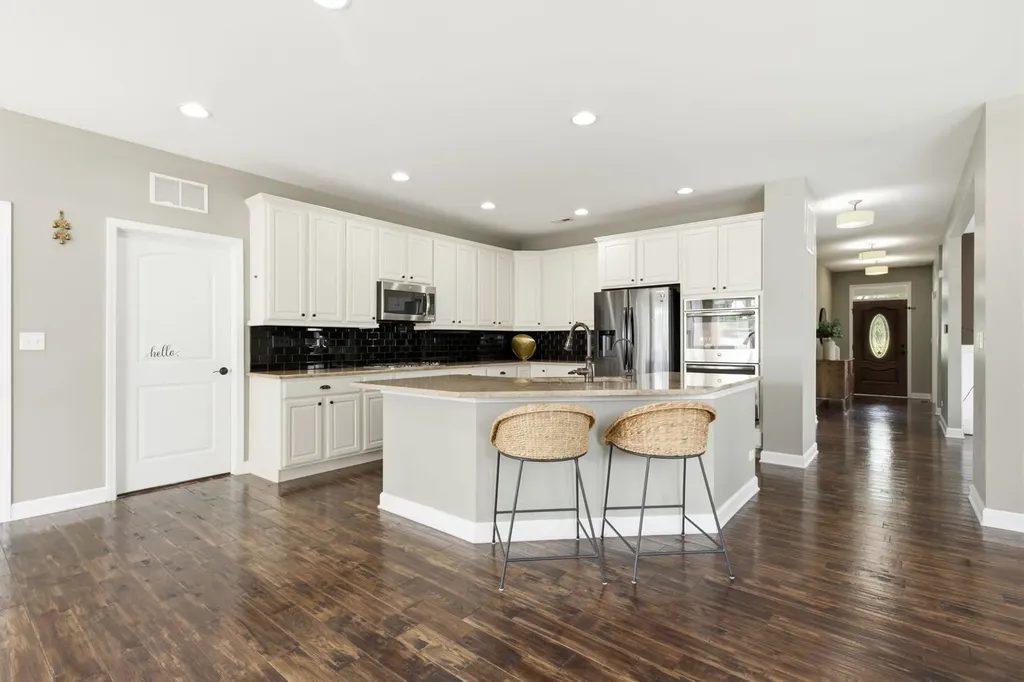14924 South Case Street Plainfield IL 60544
