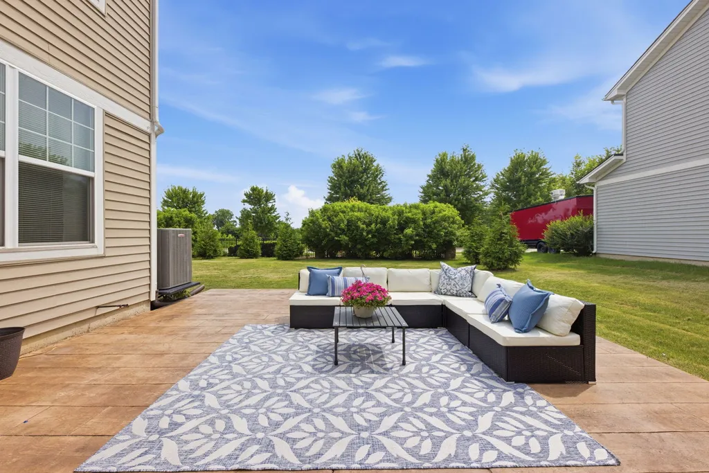 14924 South Case Street Plainfield IL 60544