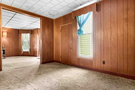 708 North Mill Street Leroy IL 61752