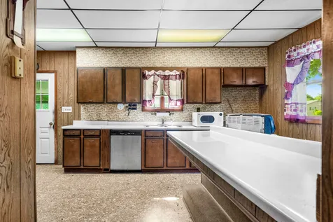 708 North Mill Street Leroy IL 61752