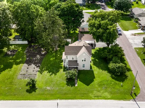 708 North Mill Street Leroy IL 61752