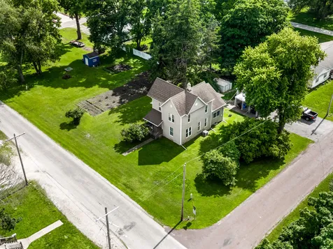 708 North Mill Street Leroy IL 61752