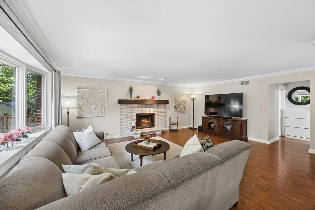 15518 Harbor Town Drive Orland Park IL 60462