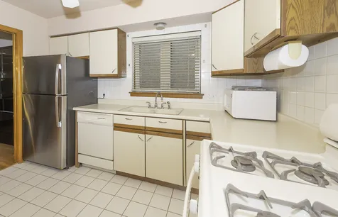 8909 North Wisner Street Niles IL 60714