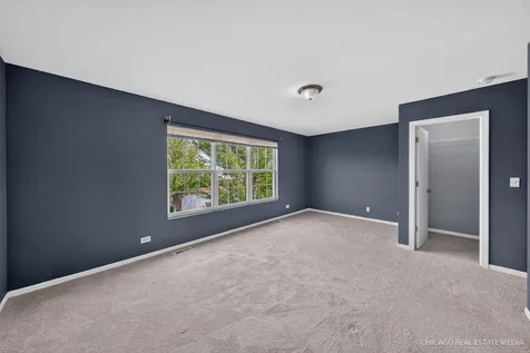 1286 West Black Wolf Road Round Lake IL 60073