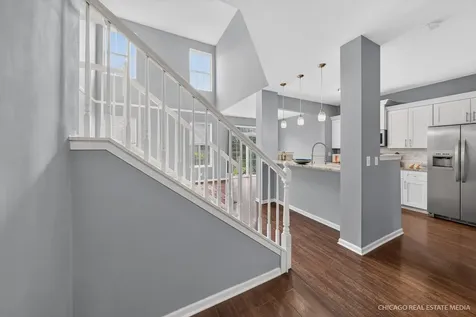 1286 West Black Wolf Road Round Lake IL 60073