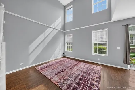 1286 West Black Wolf Road Round Lake IL 60073