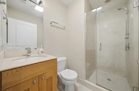 4921 South King Drive Chicago IL 60615