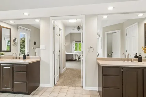 5340 Prairie Crossing Long Grove IL 60047