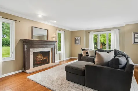 5340 Prairie Crossing Long Grove IL 60047