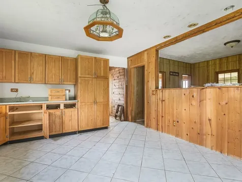 9836 East Maize Road Ridott IL 61067