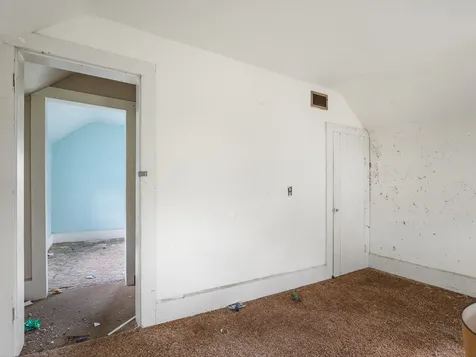 9836 East Maize Road Ridott IL 61067