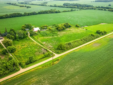 9836 East Maize Road Ridott IL 61067