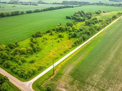 9836 East Maize Road Ridott IL 61067