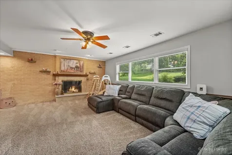 163 South Circle Avenue Bloomingdale IL 60108