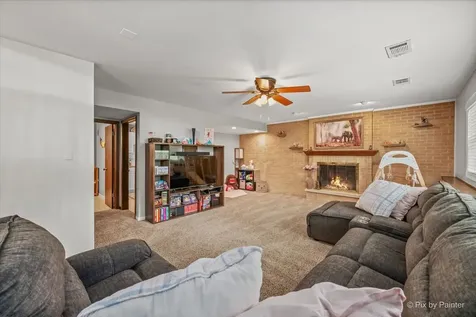 163 South Circle Avenue Bloomingdale IL 60108