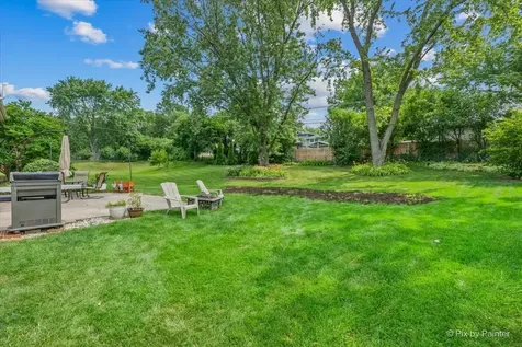 163 South Circle Avenue Bloomingdale IL 60108