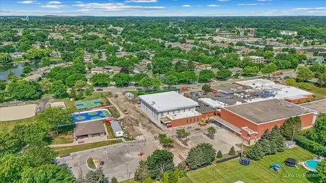 163 South Circle Avenue Bloomingdale IL 60108