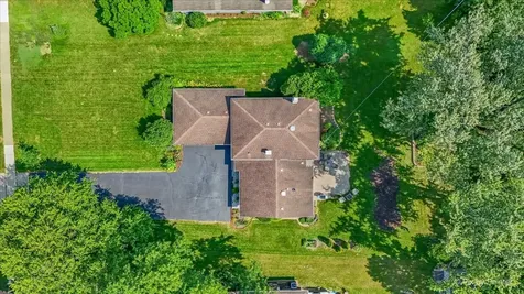 163 South Circle Avenue Bloomingdale IL 60108
