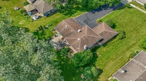 163 South Circle Avenue Bloomingdale IL 60108