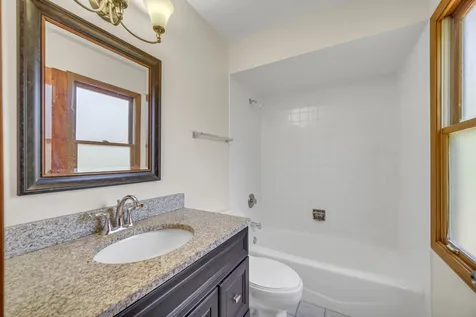 8885 Dryden Street Woodridge IL 60517