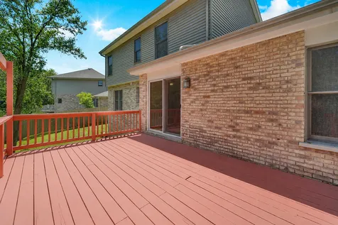 8885 Dryden Street Woodridge IL 60517